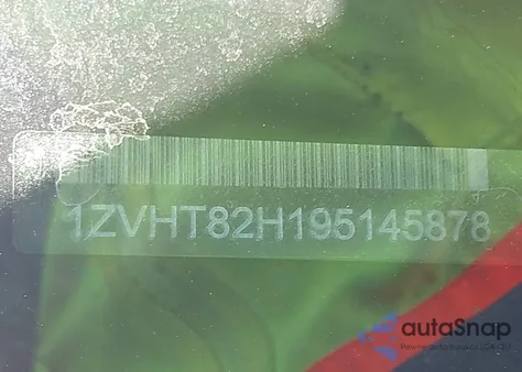 2009 Ford Mustang Gt/Gt Premium z USA, uszkodzony, nr VIN 1ZVHT82H195145878